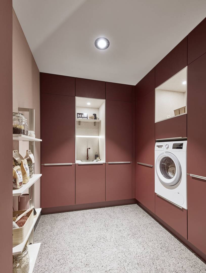 oxia-design-brive-buanderie-01_21_31409_23_Easytouch_963_Rostrot_M (Copier)